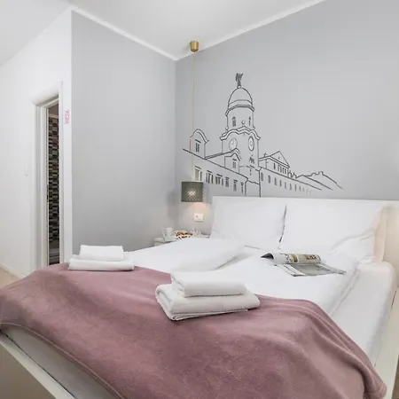 Delta Rooms Fiume Esterno foto