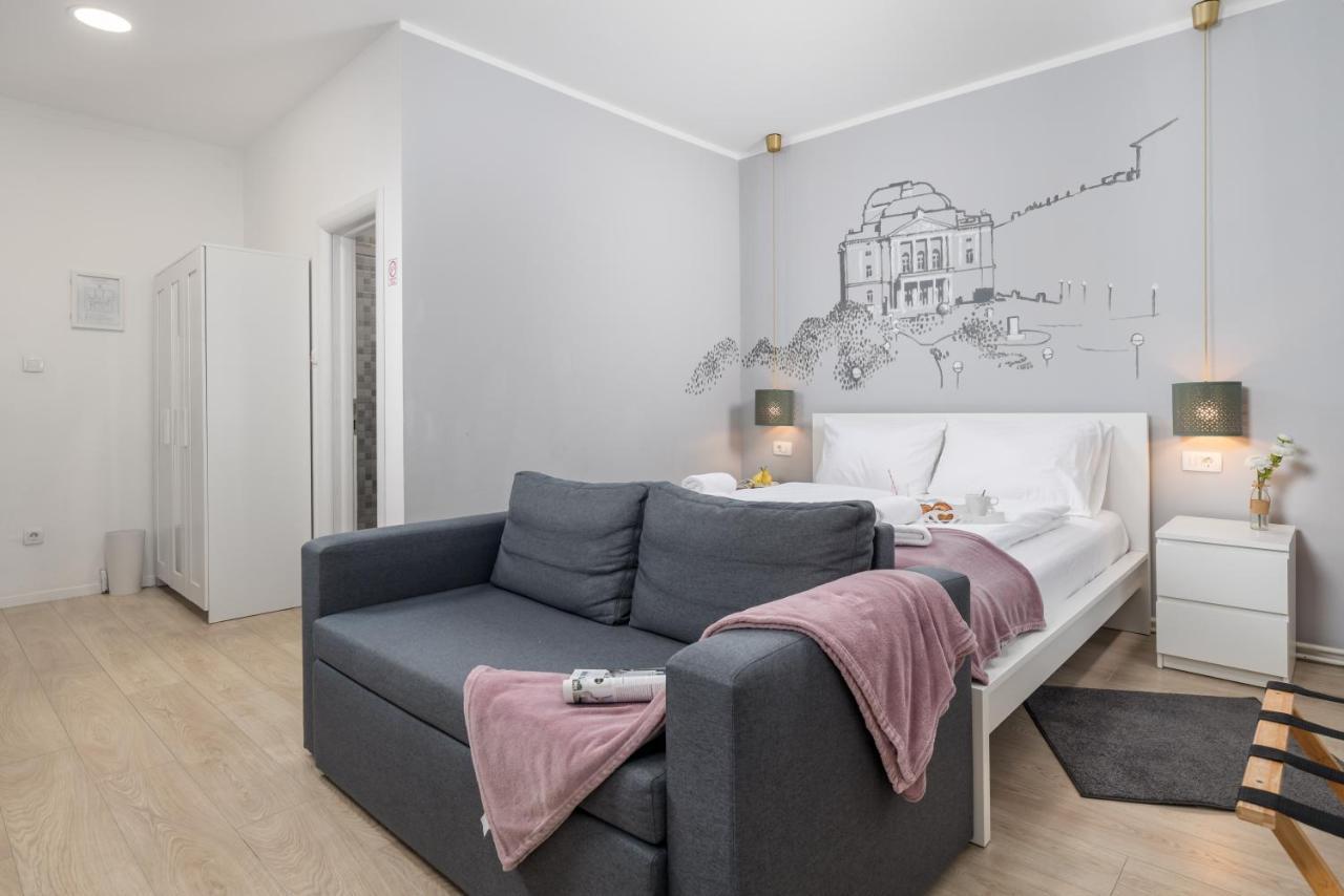 Apartment Delta *